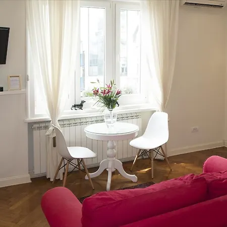 Belle - Obilicev Venac Apartament *